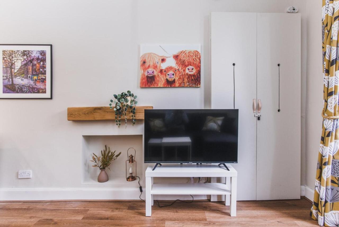 New Sleek 1Bd Edinburgh City Centre Stay Edimburgo Exterior foto